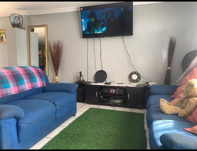 3 BEDROOM HOUSE FOR SALE IN WOODLANDS